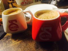 -HIGH FIVE哈福手工汉堡(桂林路店)