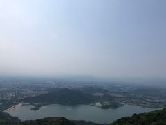-蟒山国家森林公园天池停车场