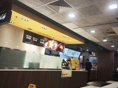 -麦当劳(田林好又多店)