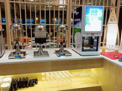 -小天鹅戴斯酒店鲸鲨百汇创作料理