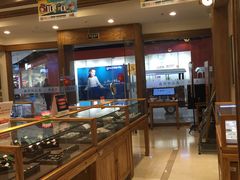 -华夏典当行(龙德广场店)