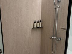 -米漾酒店(深圳会展中心岗厦地铁站店)