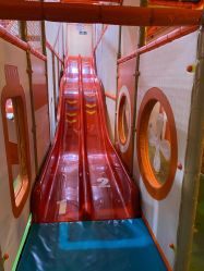 -动力星球家庭亲子游乐中心