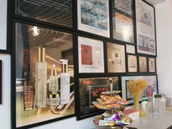 -佳慕·痘痘·问题肌调理中心