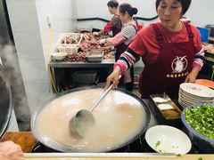 -铁谢李松祖传羊肉汤馆