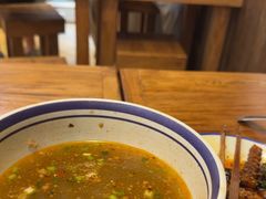 -云阿蛮云南生烫牛肉米线(奉贤路店)