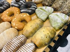 -研麦家面包(亚泰华府店)
