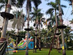 -亚龙湾中心广场