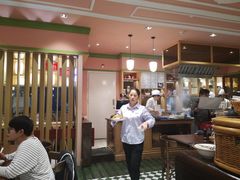 -大食代美食广场(上海中心店)