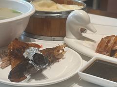 -梅利汴京烤鸭•开封豫菜地标店(东大街店)
