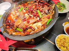 -辣尚瘾·烤鱼·新川菜(交大直营店)