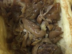 熏肥肠鞋底火烧-宝光熏肉鞋底火烧(新街口店)