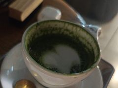 抹茶拿铁-Echo回声黑胶唱片咖啡馆