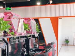 -鹏羽电竞馆(万盛东地铁站店)