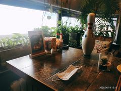 -HIGH FIVE哈福手工汉堡(桂林路店)