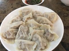-周家大连水饺(美专校街店)