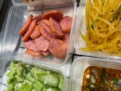 -喜悦小串丹东小黄牛海鲜烧烤大排档(民主广场店)