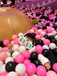 -卡通尼乐园(绿地缤纷城店)