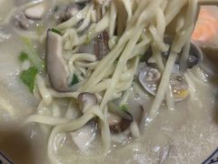 -一路飘香面馆