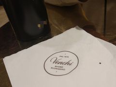 -VENCHI 闻绮(北京国贸商城店)