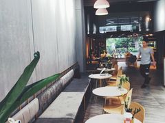 -ADO KAFE(大学城店)