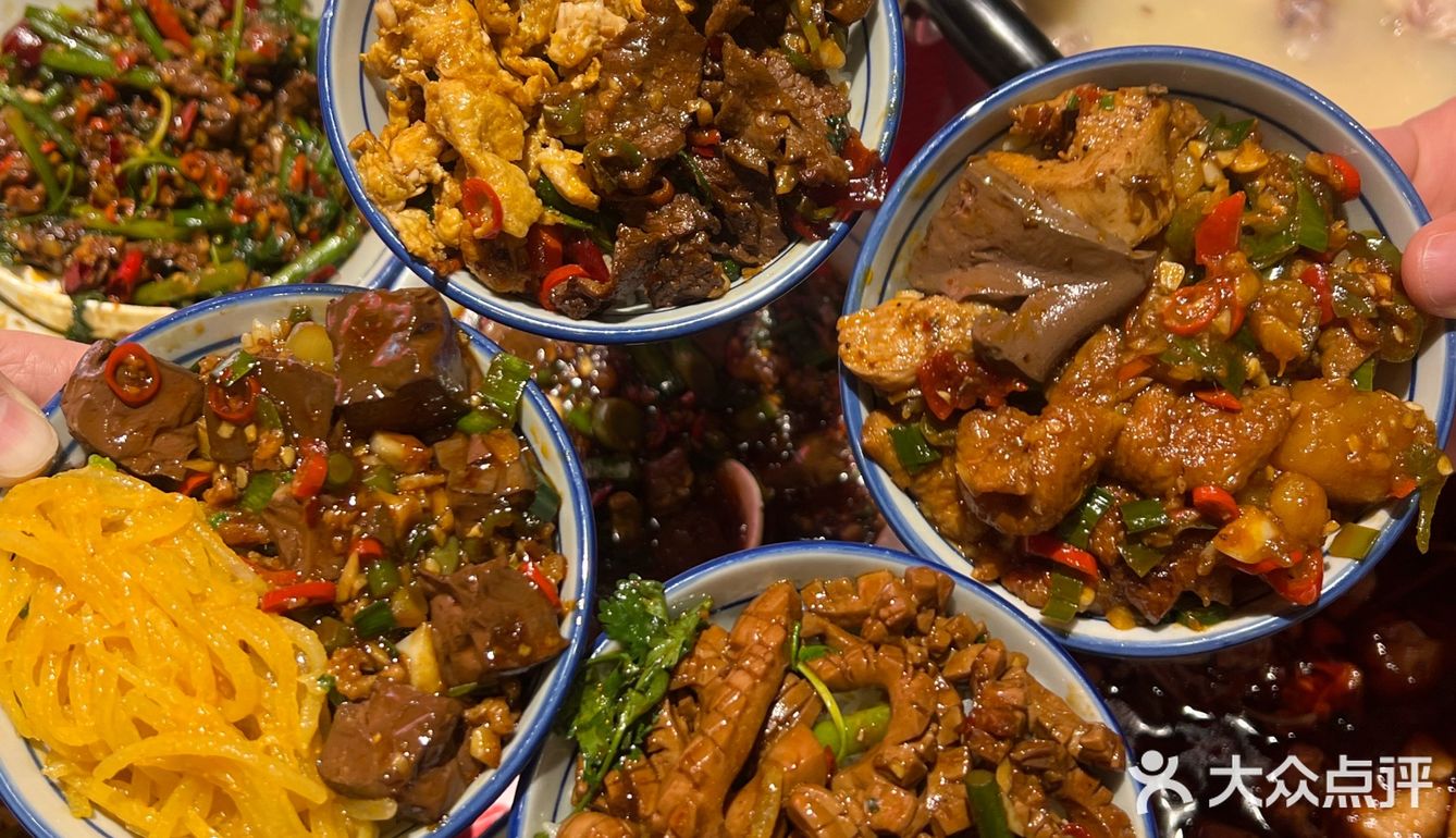 妈呀太香了 「荆九爷爆炒桥头三嫩(万达广场店)」