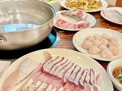 -正能量脆肉鲩火锅
