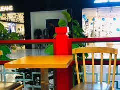 -老四川(T3航站楼F指廊店)