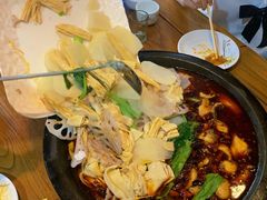 -都江堰石锅鱼