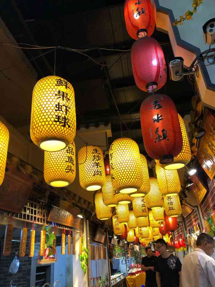 秀水镇酒店-"菏泽的面食那是绝对的好吃,推荐这家店烤鸭.