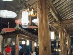 大堂-聚汇三少·龙虾·中餐厅(莫邪路新天地店)