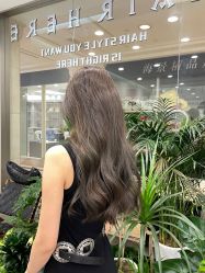 -HAIR HERE造型