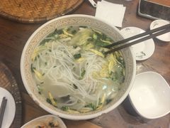 -桥香园云南过桥米线(金马碧鸡店)