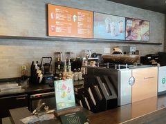 -星巴克(杭州西湖银泰1F店)
