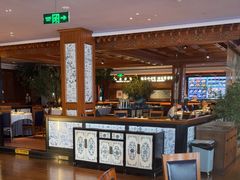 -八府香鸭·啫啫煲(华山路店)