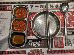 -青瓦炭韩潮烤肉(花园道店)