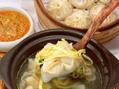 -馋三尺蟹粉小笼(人民广场店)