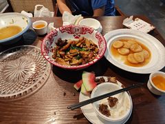 -二厨·吊桥小院·脆皮烧鸡公·本地农家菜(沿江西路店)