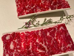 -左庭右院鲜牛肉火锅黑金店(陆家嘴中心店)