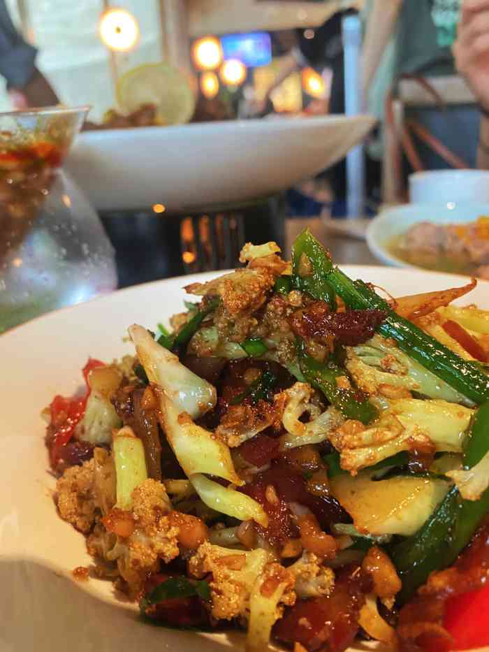 桂小厨广西菜(新梦百货店)-"家庭聚餐我们家首选桂小厨.服务:服务.