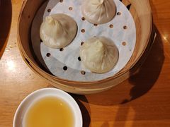 -乐忻皇朝(上海中心大厦店)