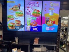 -麦当劳(北苑秋实路店)