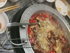 -杨肥肠火锅大排档(火车站花园店)