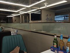 -民族手抓羊肉馆·滩羊手抓·烤全羊