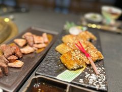-铭牛烧肉·和牛海鲜自助(高新月牙湖店)