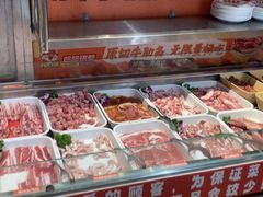 -哈哈碳都·牛肋条无限自助烤肉(台江万达店)