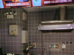-侯志伟纯手工酸辣粉(荣民时代广场店)