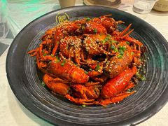 -肥肥虾庄·金牌油焖大虾(首义路店)