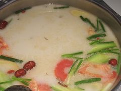 -佰人王串串香火锅(洋珠巷店)