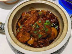 -巷子里小酒馆(繁荣路店)